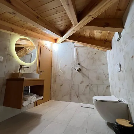 Tringa - Mrizi I Zanave Bed and breakfast 3*