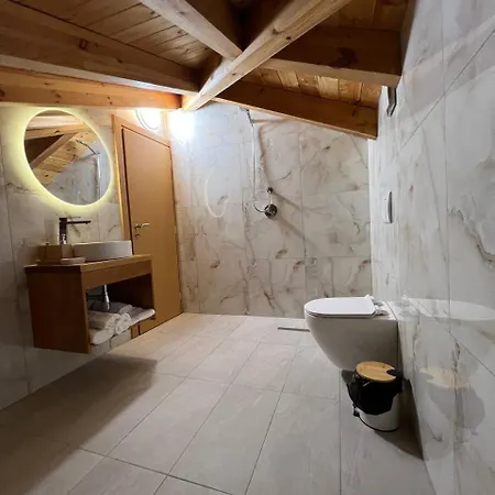 Tringa - Mrizi I Zanave Bed & Breakfast