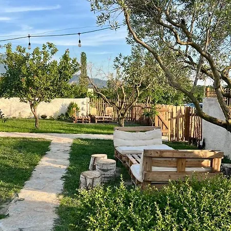 Bed & Breakfast Tringa - Mrizi I Zanave *
