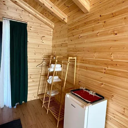 Tringa - Mrizi I Zanave Bed and Breakfast