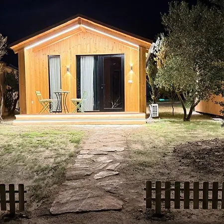 Tringa - Mrizi I Zanave Bed and Breakfast 3*